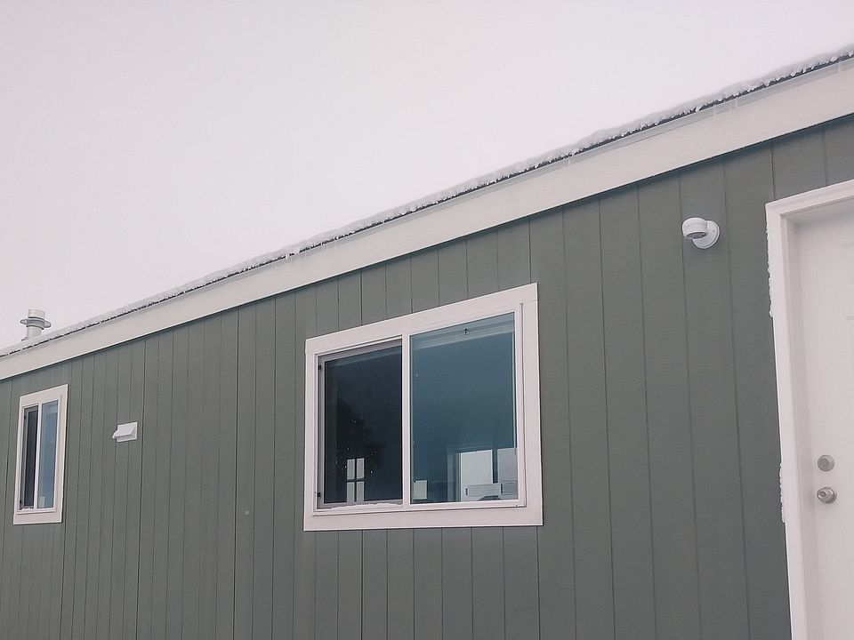 2nd image of 3805 7th St NE #3-0003