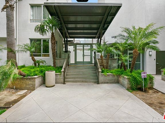 2nd image of 6400 Crescent Park E APT 414