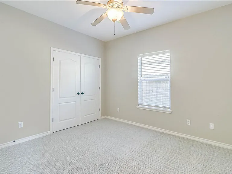 5810 Aava — Photo 47