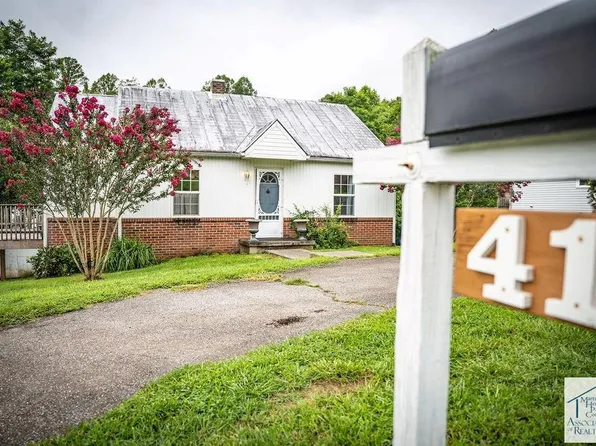 41 Boxwood Ln, Bassett, VA 24055