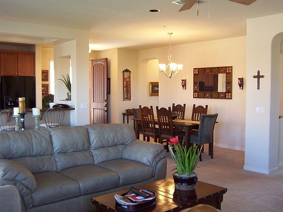 Livingroom/Dining room