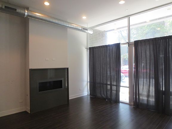 3rd image of 1929 N California Ave APT 1N