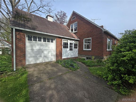 2nd image of 4636 Alabama Rd