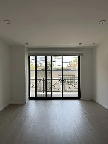 Doran Residences LLC — Photo 34