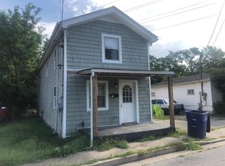 104 Henton Rd, Lexington, KY 40508