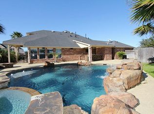 7402 Fosters Bend Ln, Richmond, TX 77407