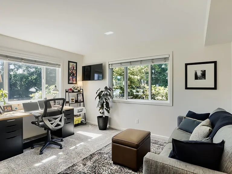 17444 NE 40th Pl — Photo 15