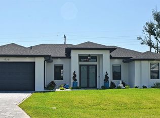 1720 SW 19th Pl, Cape Coral, FL 33991