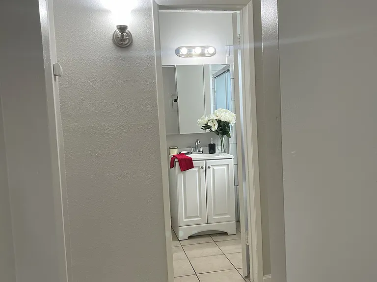 3814 Baldwin Ave #13 — Photo 8