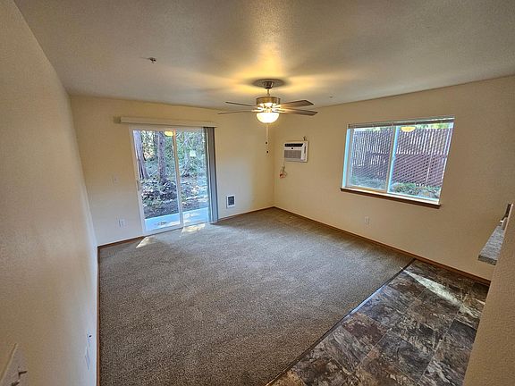 Living Room (Downstairs Unit)