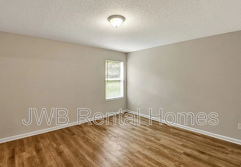5658 Doeboy St — Photo 10