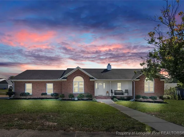 101 Zachary Ln, Spring Lake, NC 28390