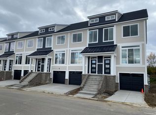 2787 Bristol Ridge Dr #17, Ann Arbor, MI