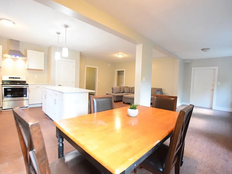 1002 N Aurora St — Photo 131