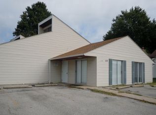 119 W Clay St APT 5, Troy, IL