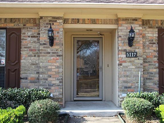 3rd image of 5117 Willowhaven Cir