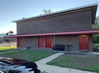 3305 Spruce St APT 2, Pascagoula, MS 39581