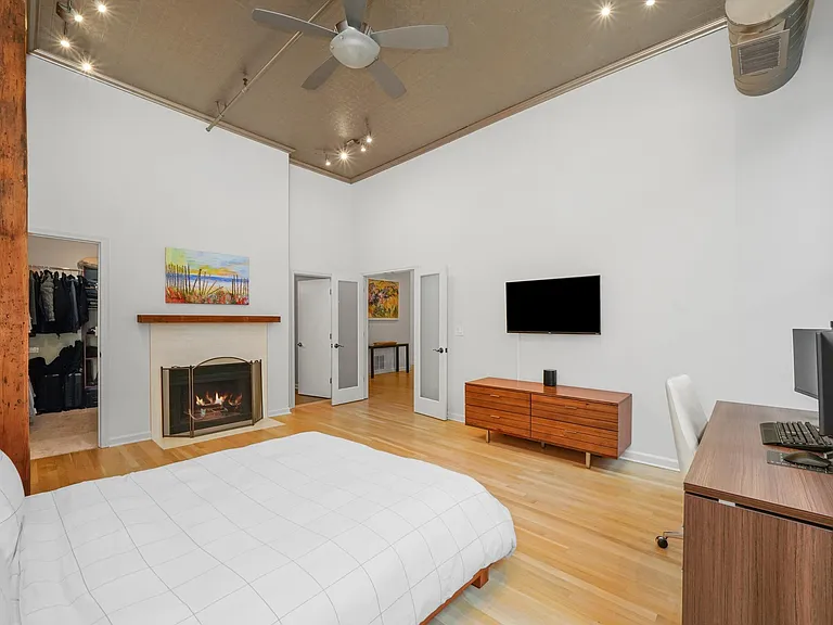 525 N Halsted St #406 — Photo 9
