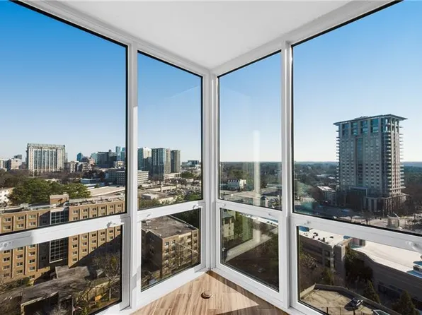 2870 Pharr Court South NW #Nw-2002-2002, Atlanta, GA 30305