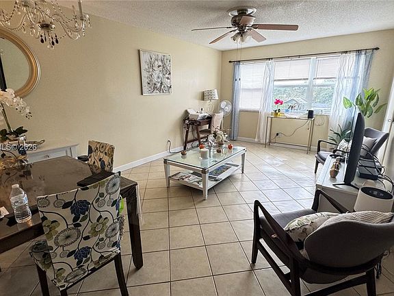 5th image of 2200 Park Ln APT 311
