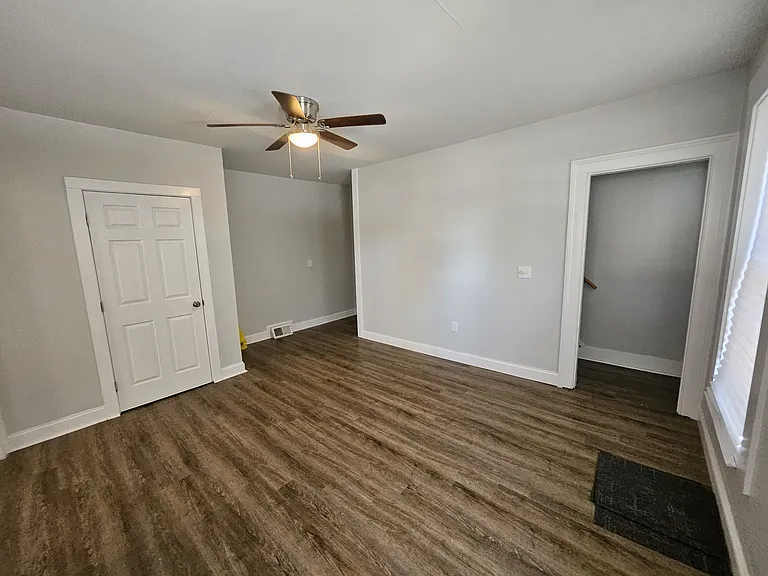 128 Eden Ave #1 — Photo 8