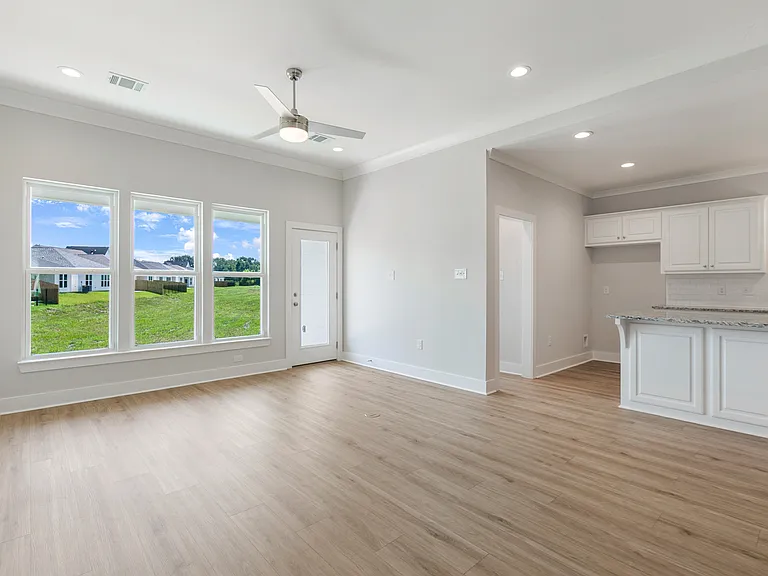 1714 Seawolf Dr — Photo 4
