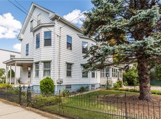 690-692 Main St, Coventry, RI 02816