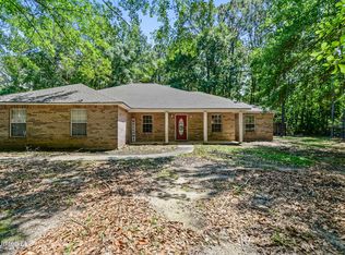 1317 Rosemont Dr, Gautier, MS 39553