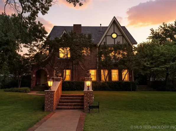 2261 S Terwilleger Blvd E, Tulsa, OK 74114