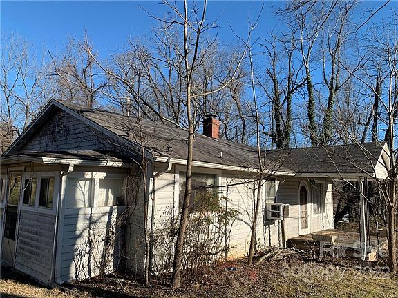 4th image of 77 Hansel Ave