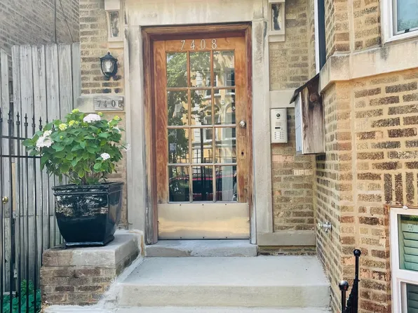 7408 N Hoyne Ave APT 3, Chicago, IL 60645