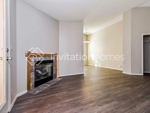 5th image of 928 High Plains Dr