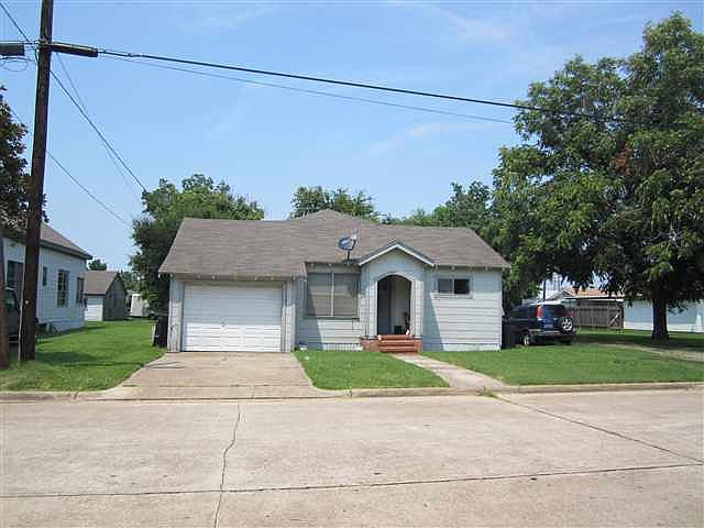 1st image of 120 N 10th St