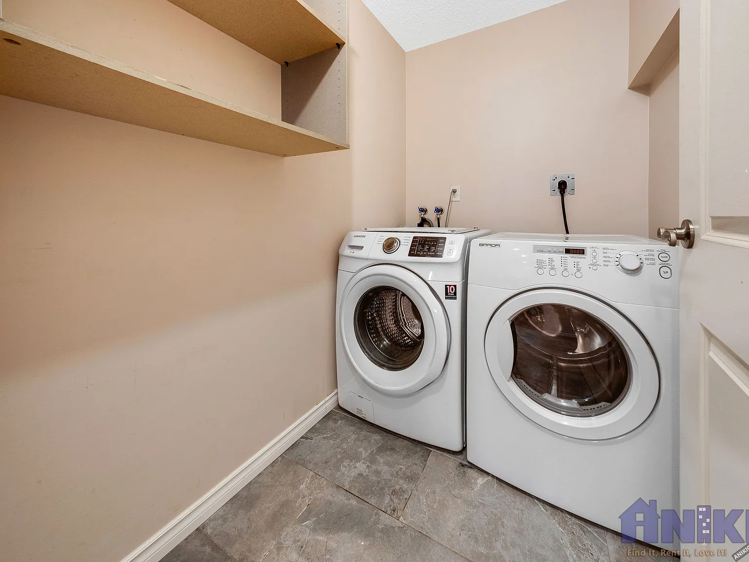 308 - 525 3rd Avenue North, Saskatoon Condo | 2 Bedrooms | 1 Bathroom — Photo 2