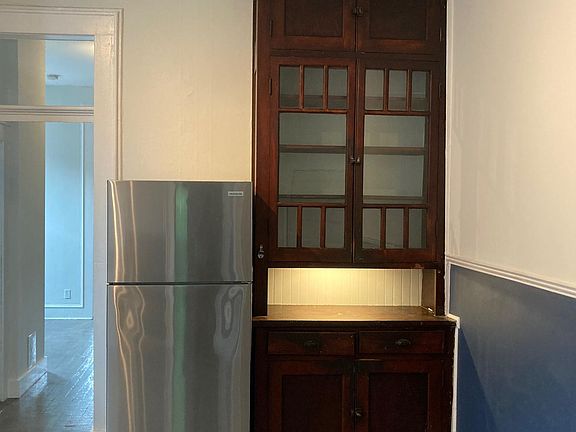 2nd image of 3342 Illinois Ave #2F