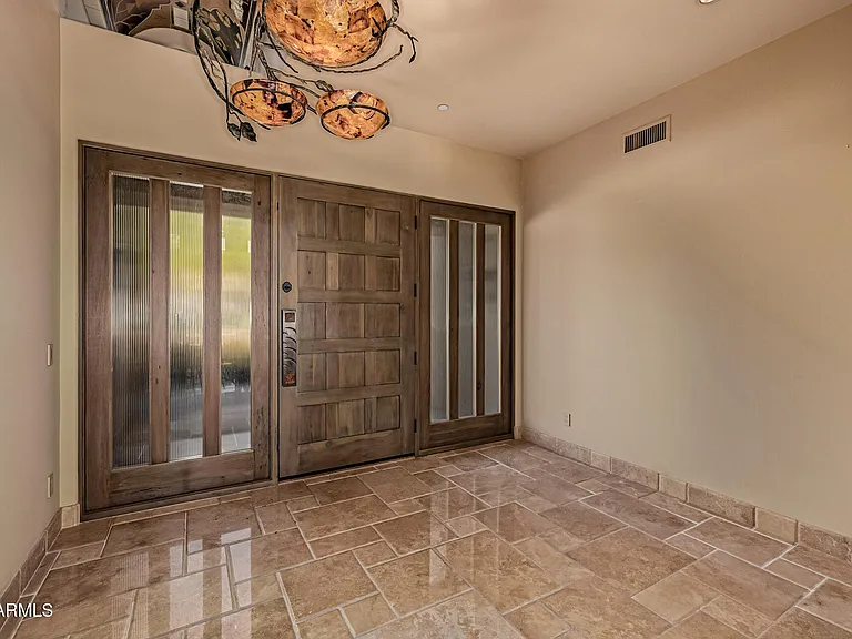 8406 E Calle Buena Vis — Photo 10