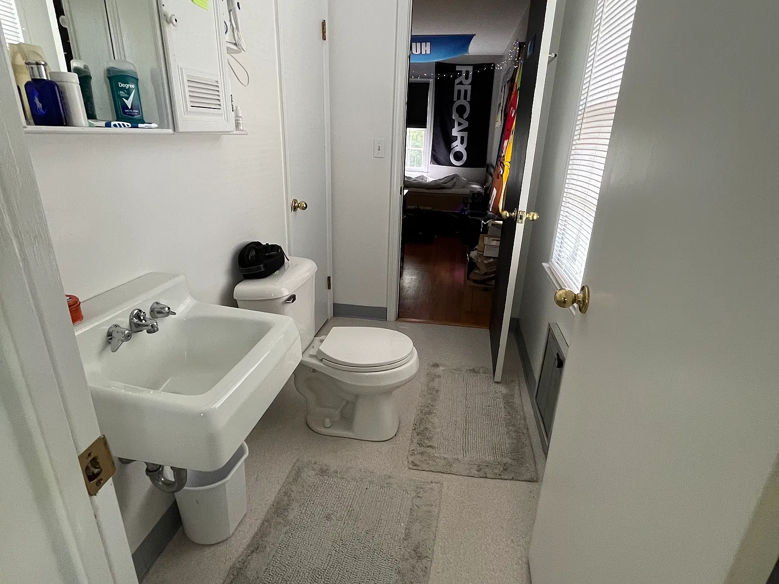 2 bed, 1.5 bath, 1400 sqft, $1,500 — Photo 3