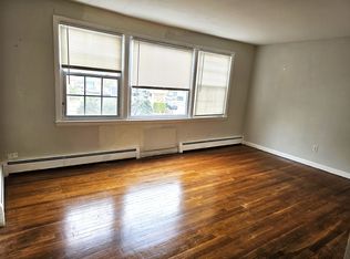 4 Highland St #6, Pawtucket, RI 02860