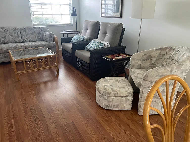 3380 NW 44th Ct — Photo 5