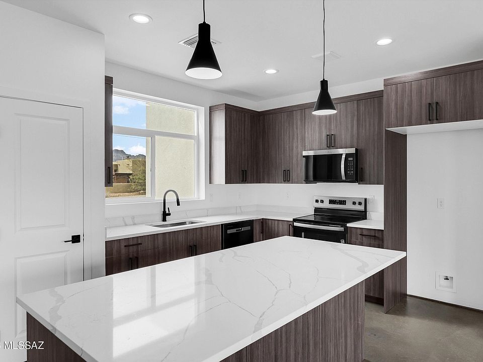 1st image of 1743 Via Artico