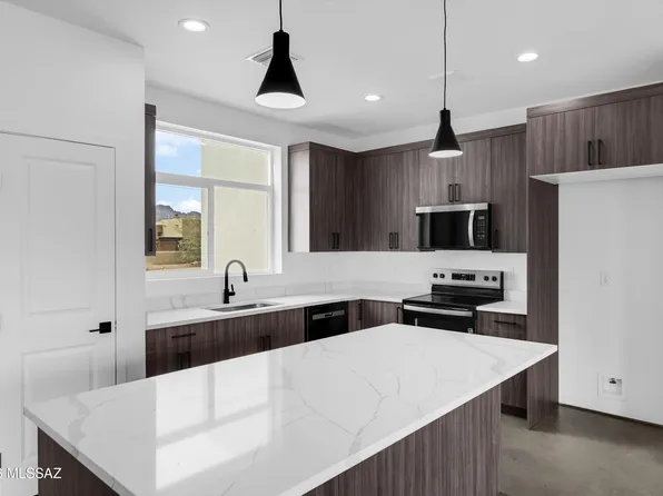 1743 Via Artico, Rio Rico, AZ 85648