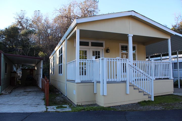 1st image of 1832 Lake View Dr