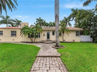 711 Tyler St, Hollywood, FL 33019