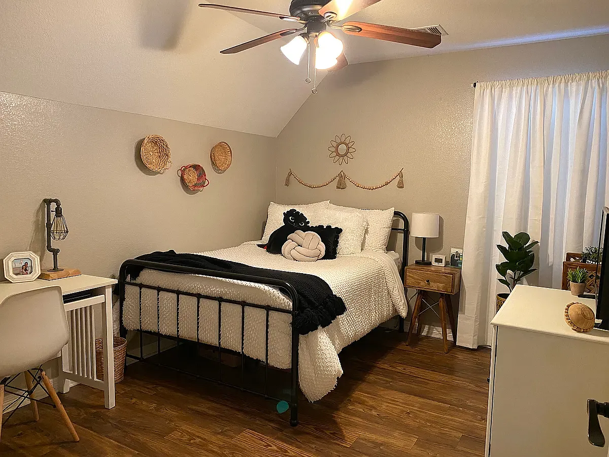 5 bed, 1870 sqft, $5,000 — Photo 4