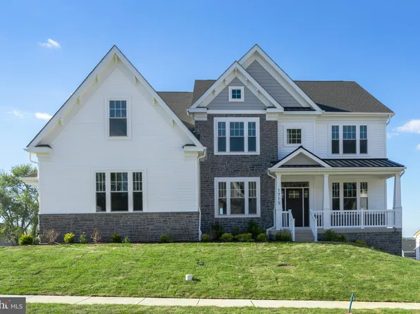 4317 Kleinot Dr, Doylestown, PA 18902