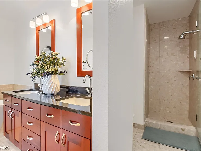 4525 Dean Martin Dr #2303 — Photo 12