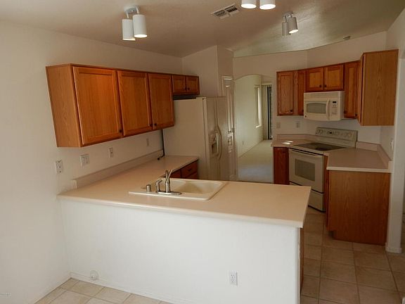 2nd image of 3039 E Captain Dreyfus Ave