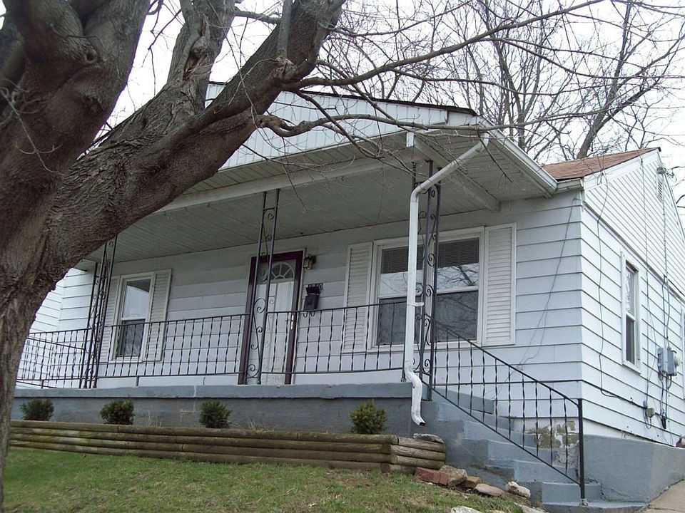 1st image of 1740 Parkamo Ave