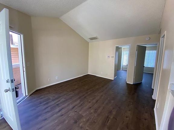 5th image of 550 Williamson Ave APT 14