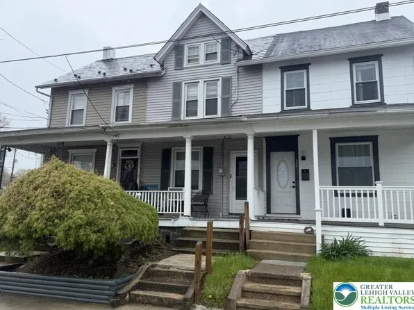 306 E Fairview St, Coopersburg, PA 18036